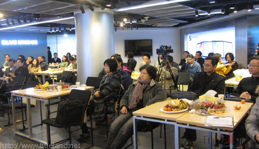 2012年“區(qū)上市后備企業(yè)暨成長型企業(yè) 高層管理者培訓(xùn)”改制上市沙龍現(xiàn)場(chǎng)